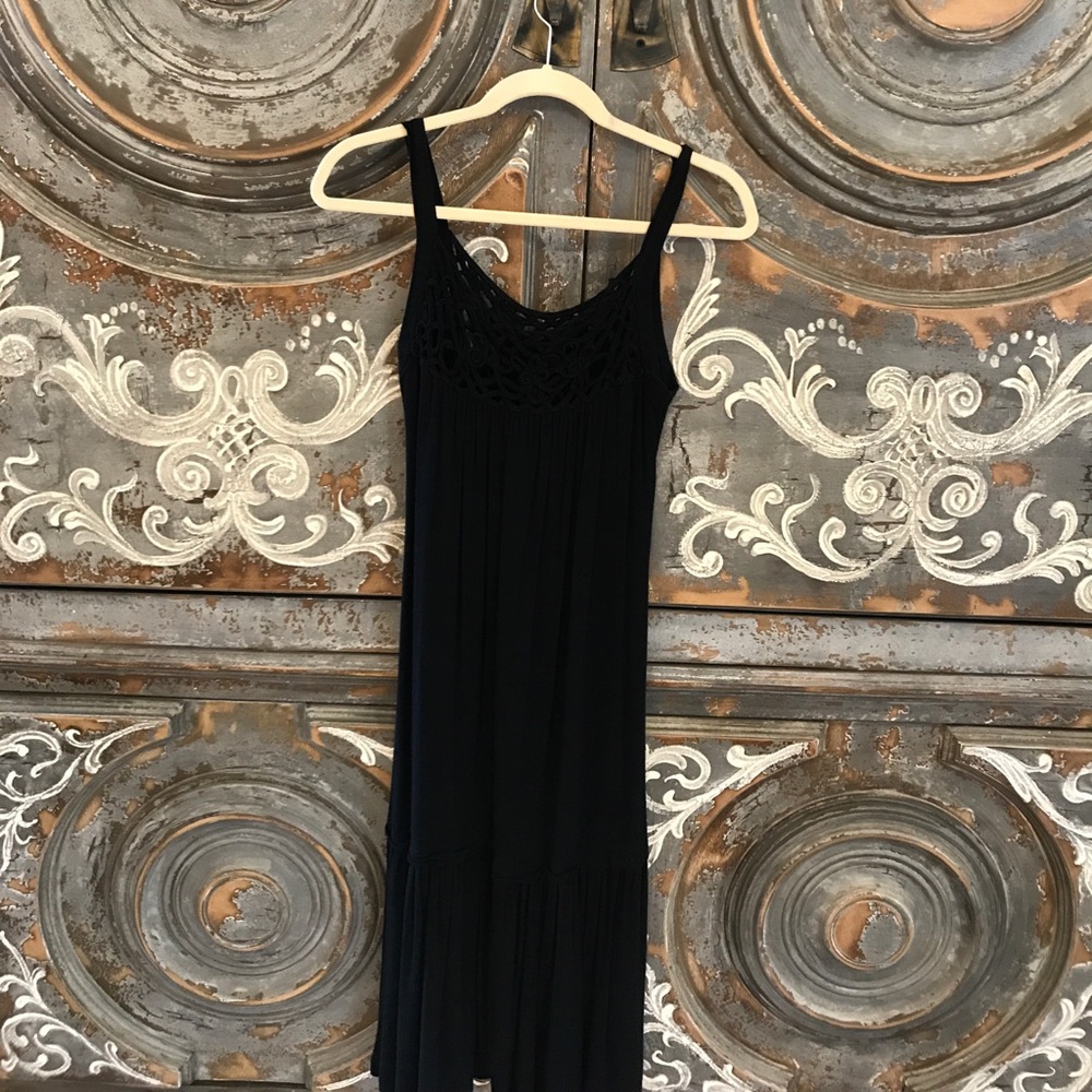 Black jersey Karen Kane dress